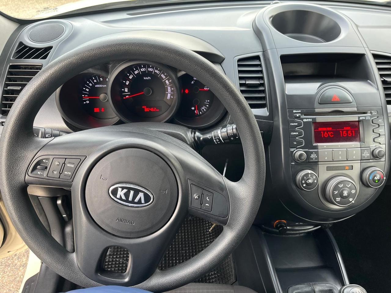 Kia soul -1.6 crdi -full-km 85000-2011