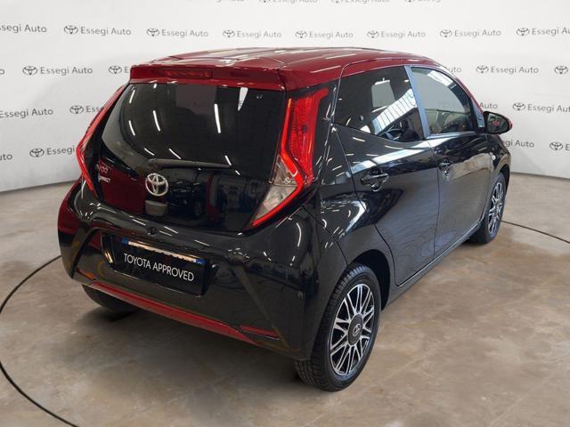 TOYOTA Aygo Connect 1.0 VVT-i 72 CV 5 porte x-clusiv red style