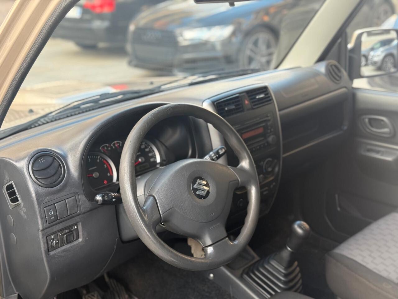 Suzuki Jimny 1.5D 4WD CLIMA-GANCIO TRAINO-DISTR. NUOVA