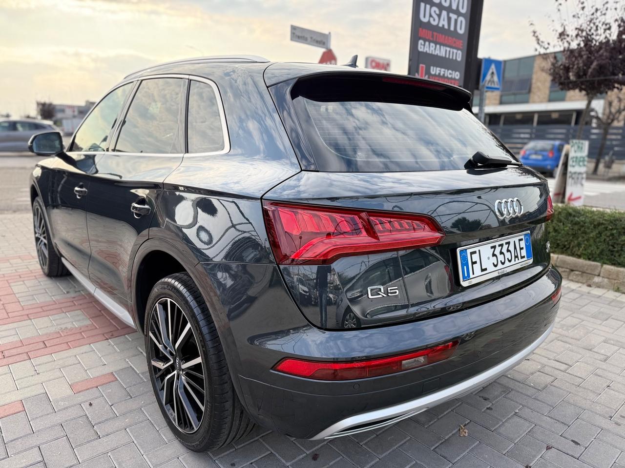 Audi Q5 2.0 TDI quattro S tronic 190CV .PELLE.CERCHI DA 20