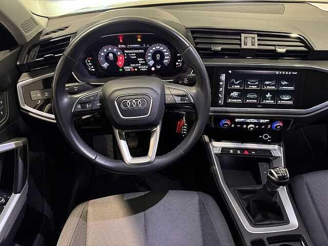 Audi Q3 35 TFSI S line edition