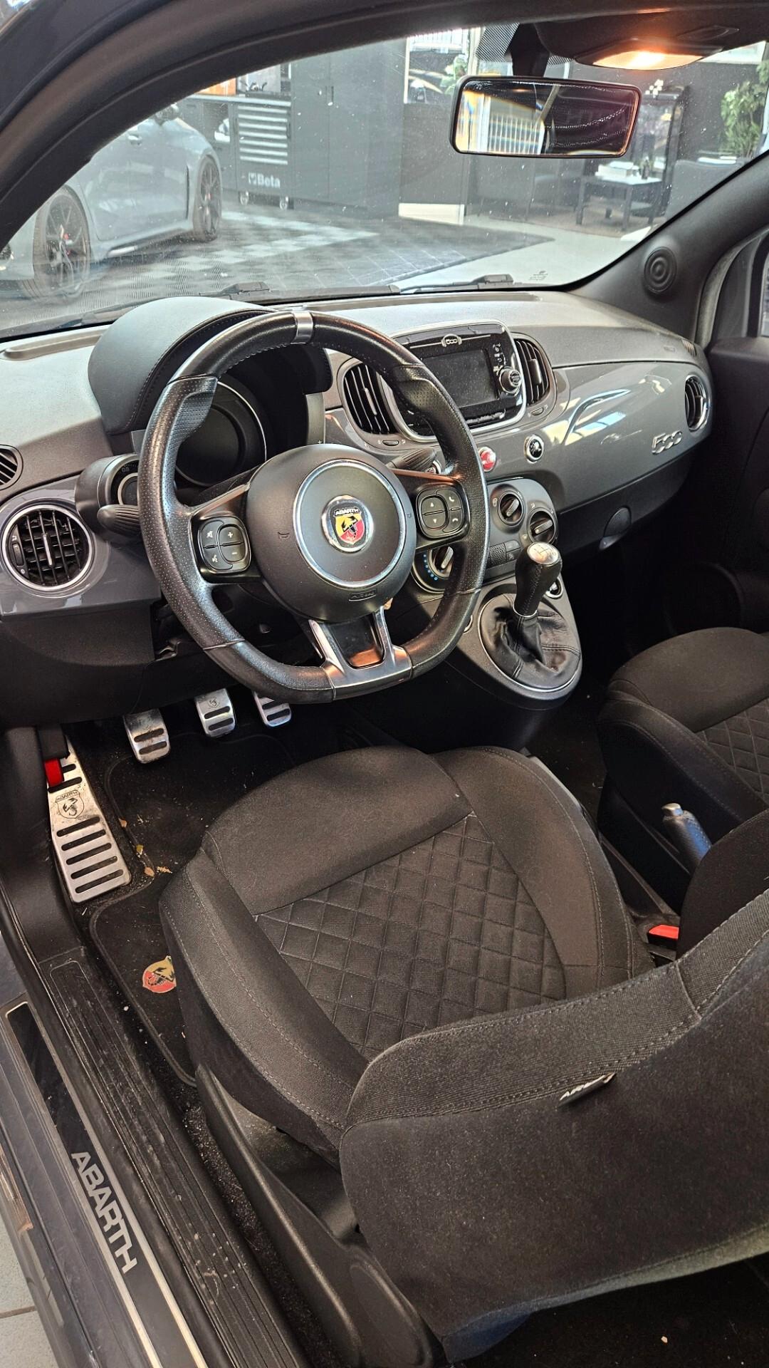 Abarth 595 1.4 Turbo T-Jet 145 CV
