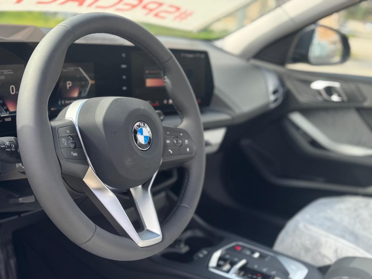 BMW SERIE 1 120D MHEV 150 CV M-SPORT DESIGN TETTO KM 0 FULL IVA