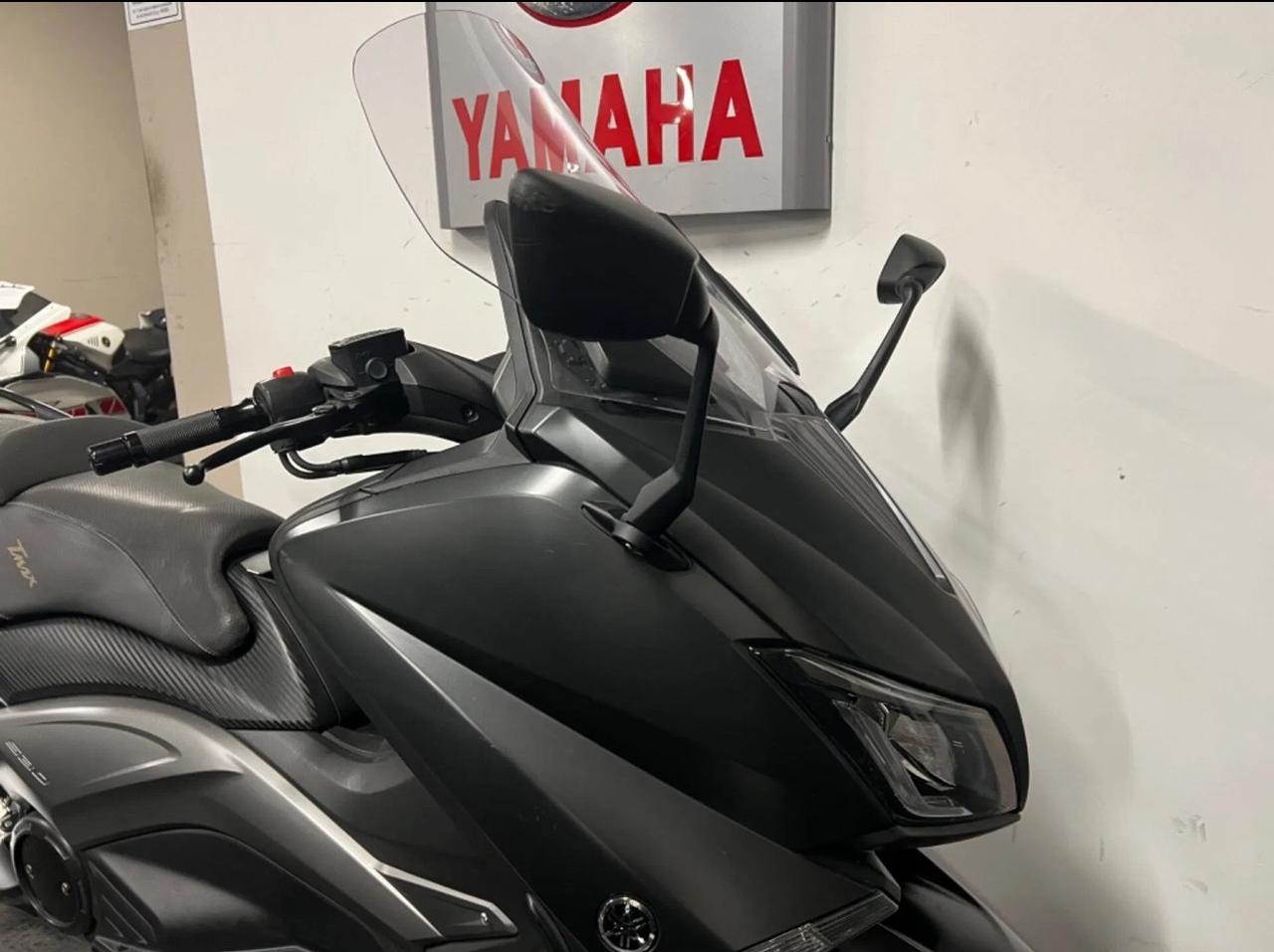 Yamaha TMAX 530