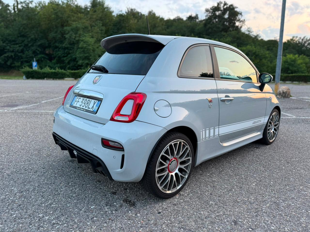 Abarth 595 1.4 Turbo T-Jet record monza