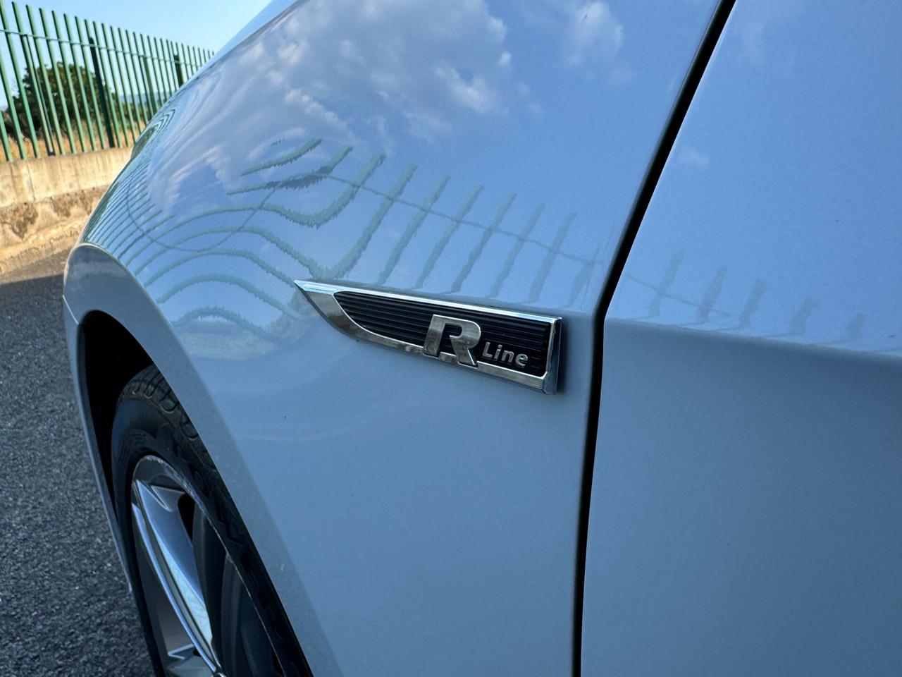 Volkswagen Golf 2.0 TDI 5p. Highline BlueMotion Technology