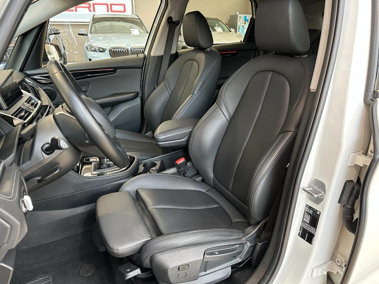 BMW 218 i Active Tourer Sport 140cv auto