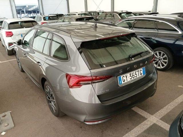 SKODA Octavia 2.0 TDI 150 CV DSG Wagon Executive