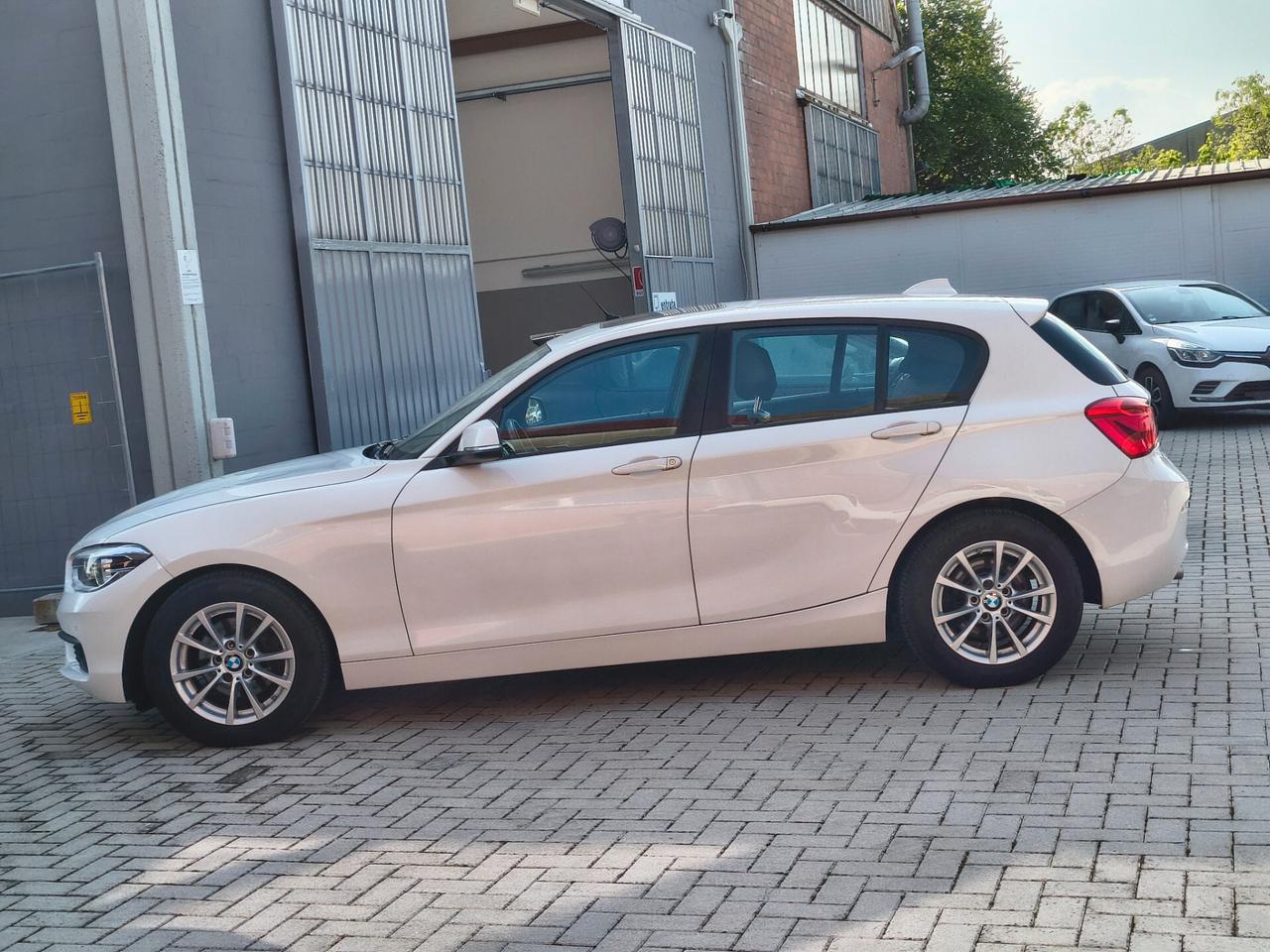 Bmw 120 120i 5p. Advantage