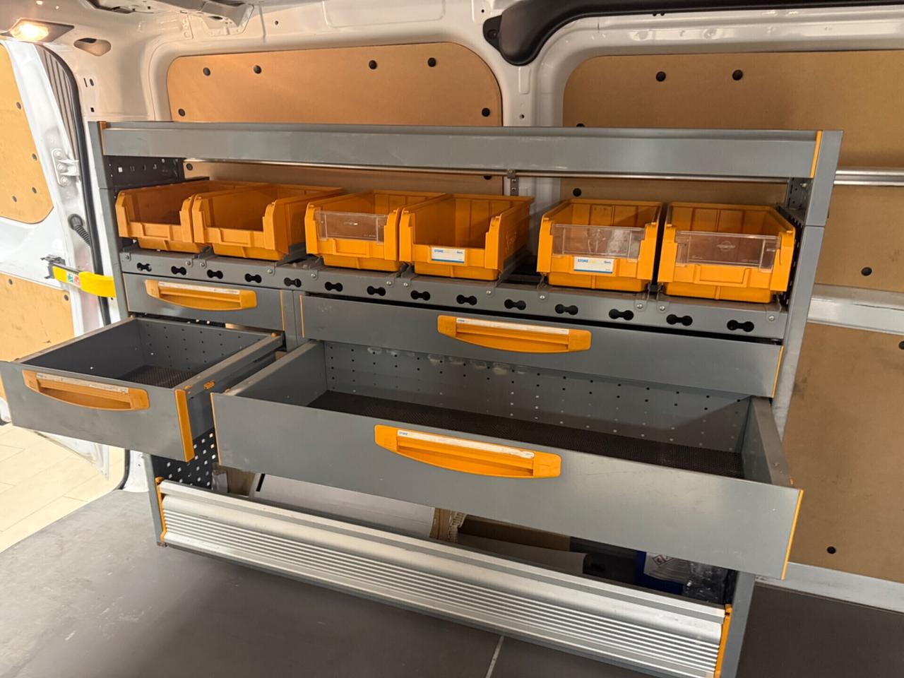 Ford Transit Custom 300 2.0 TDCi 130 PC Furgone Trend