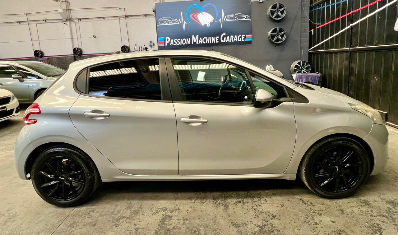 Peugeot 208 1.4 VTi 95 CV 5p. GPL Allure