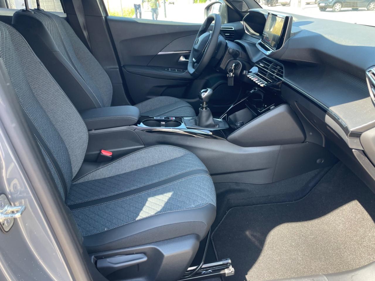 Peugeot 2008 PureTech 100 S&S Allure