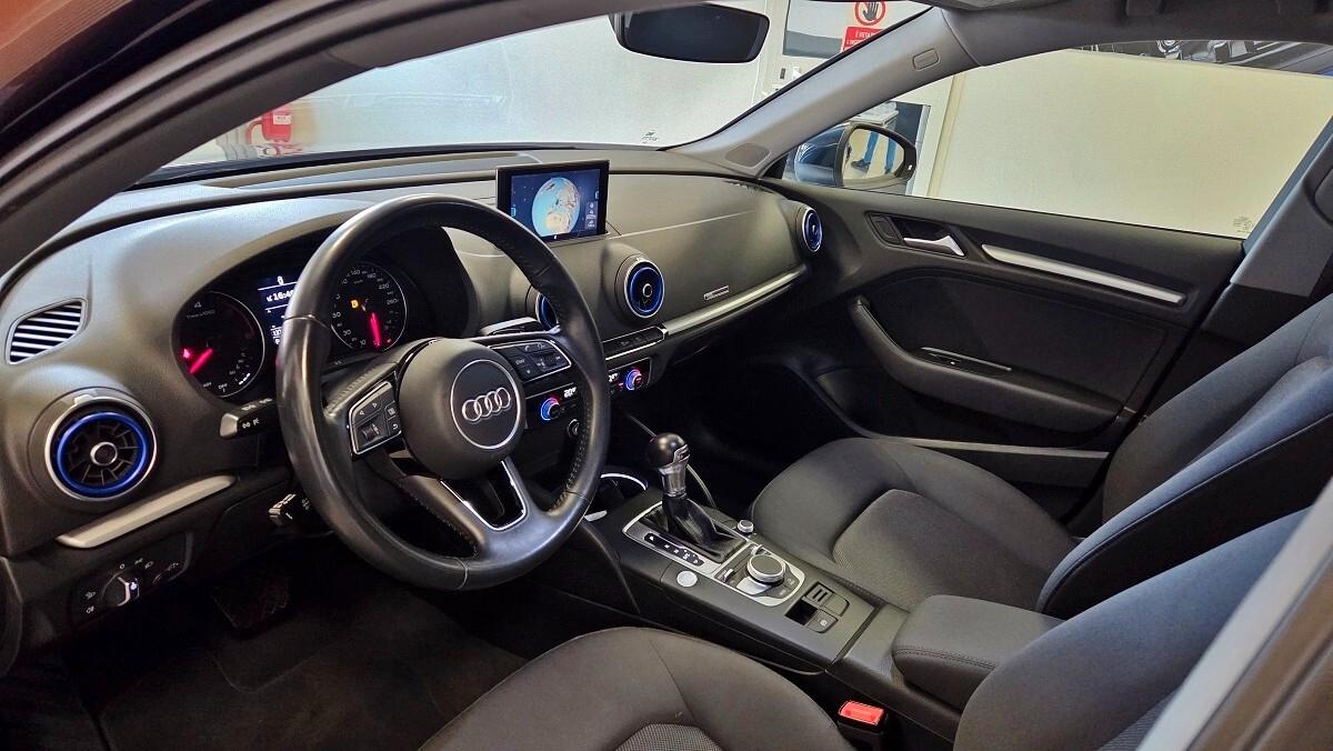 Audi A3 SPB 2.0 TDI S-Tronic Business