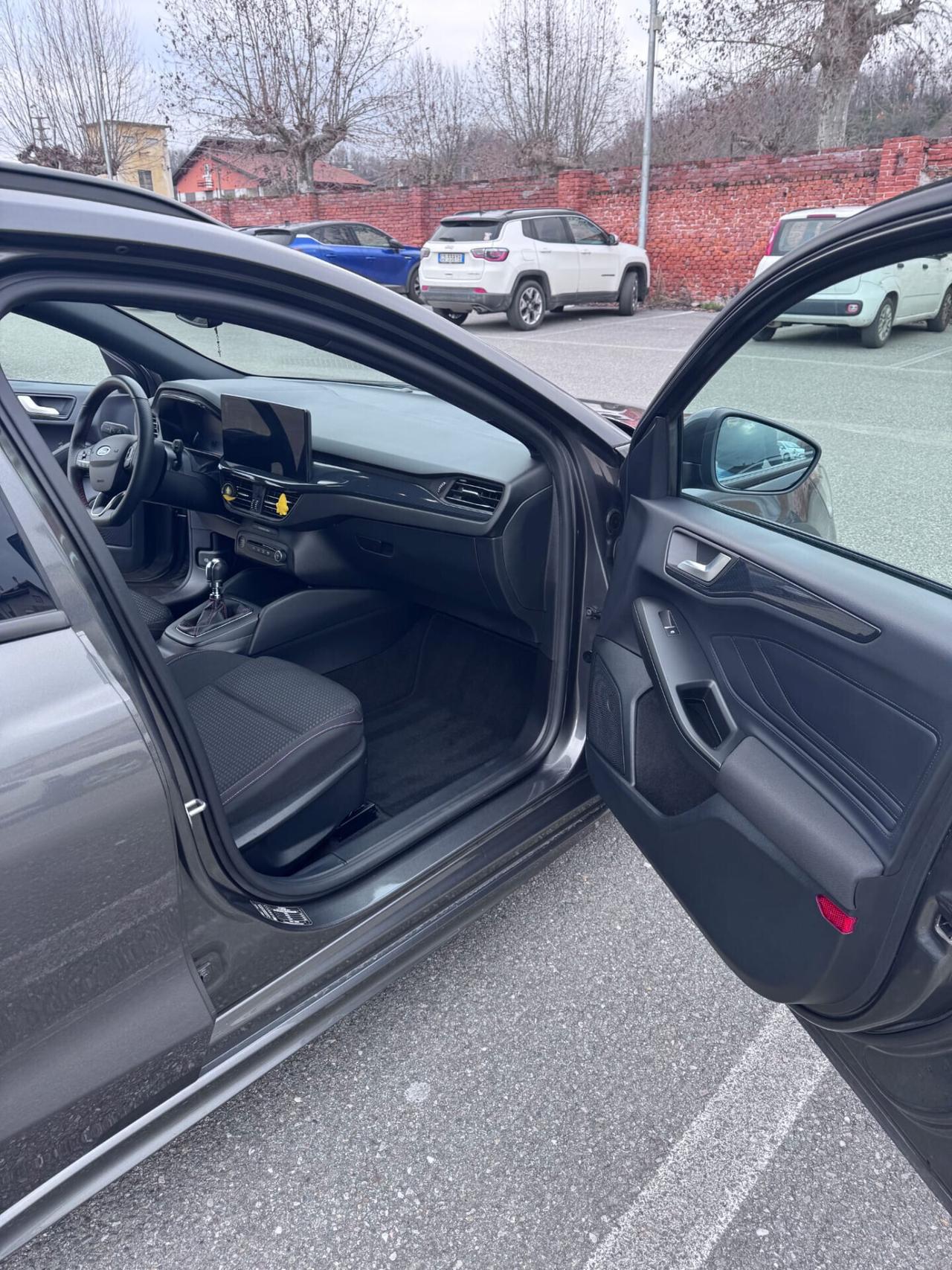 Ford Focus 1.0 Hybrid 125 CV SW ST-Line