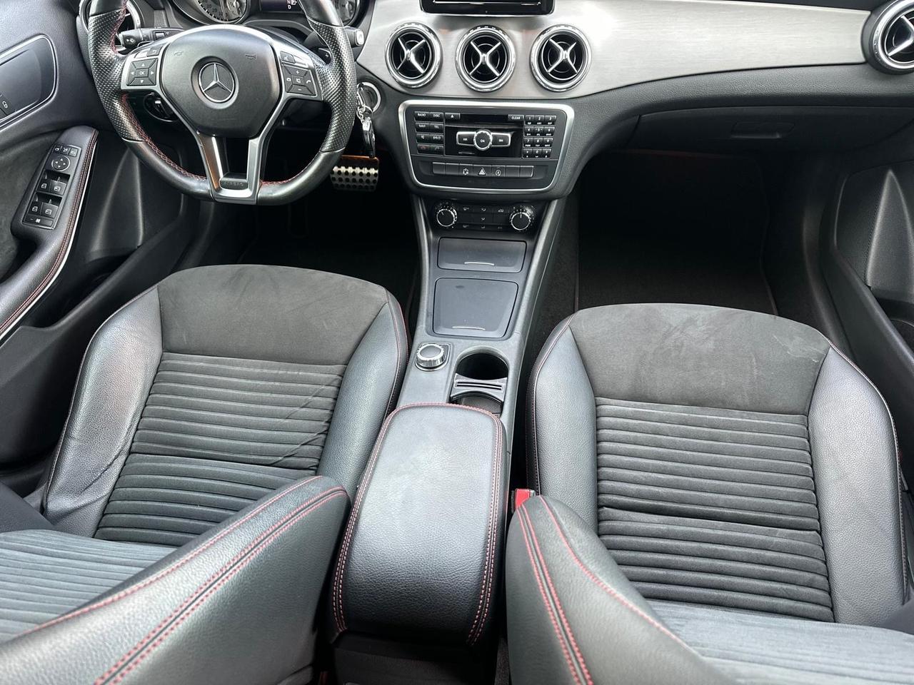 Mercedes-benz GLA 200 CDI Automatic Premium