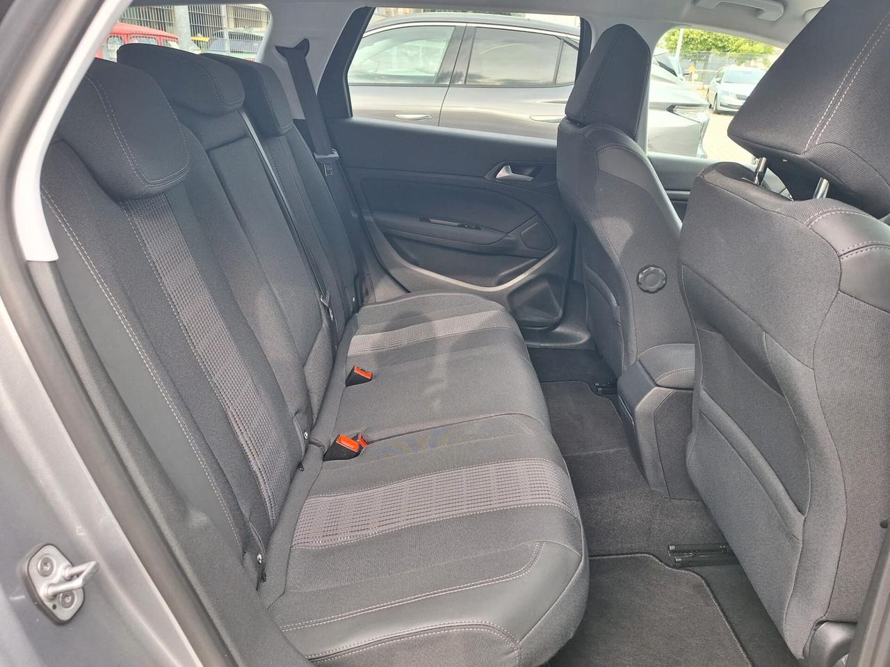 Peugeot 308 BlueHDi Business Cambio Automatico UNICO PROPRIETARIO IVA ESPOSTA
