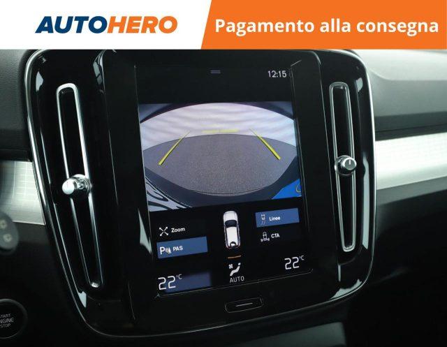 VOLVO XC40 B4 AWD Geartronic Momentum