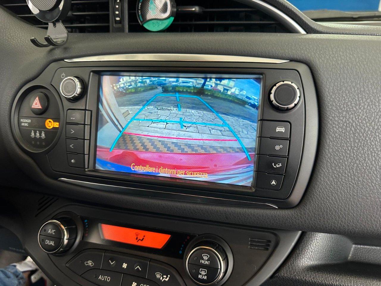 Toyota Yaris 5 Porte Yaris 5p 1.0 Trend Red Edition