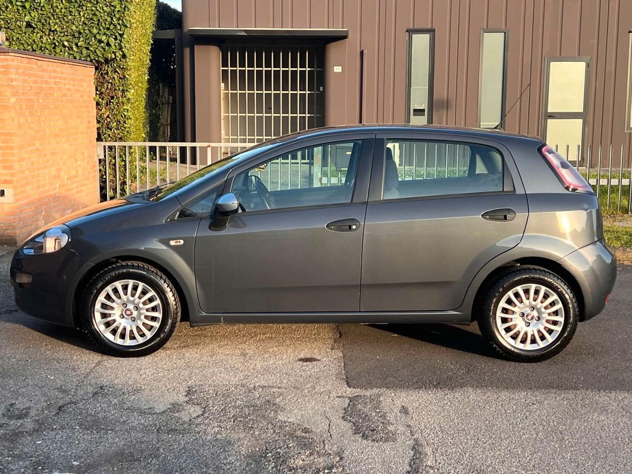 Fiat Punto 1.3 MjT 75 CV-Ideale per NEO-149.000km-2015
