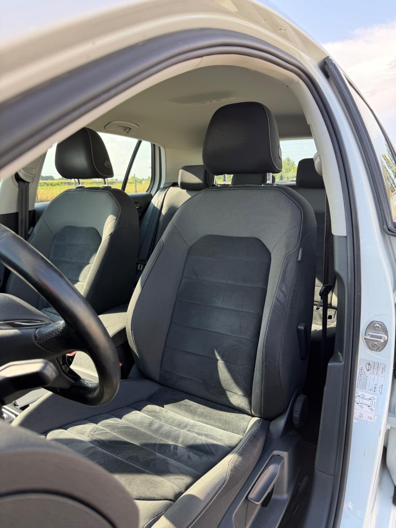 Volkswagen Golf Business 1.4 TGI DSG 5p. Highline BlueMotion