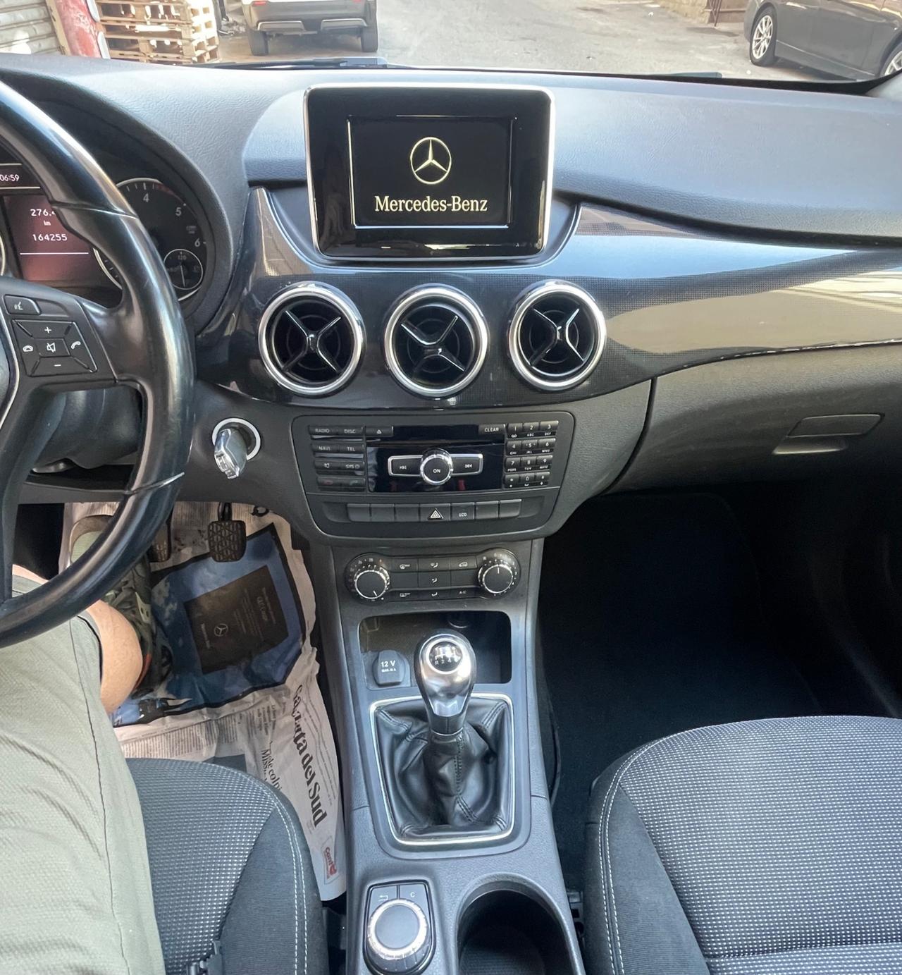 Mercedes-benz B 180 CDI BlueEFFICIENCY Executive