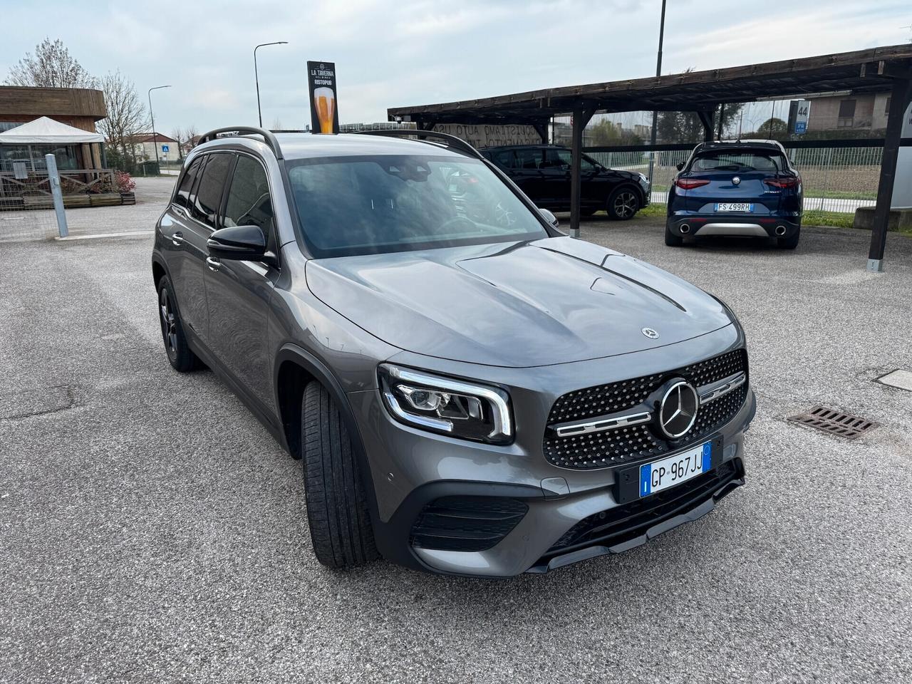 Mercedes-Benz GLB 200 d Premium auto Pack Luci - Garanzia Merc. 4 Anni