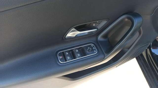 Mercedes-Benz A 180 d 2.0 116 cv ** LED+NAVI+RETROC+FULL **