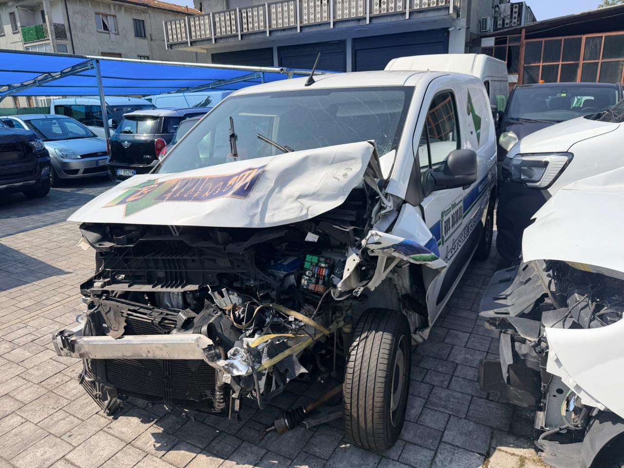 Citroen Berlingo INCIDENTATO