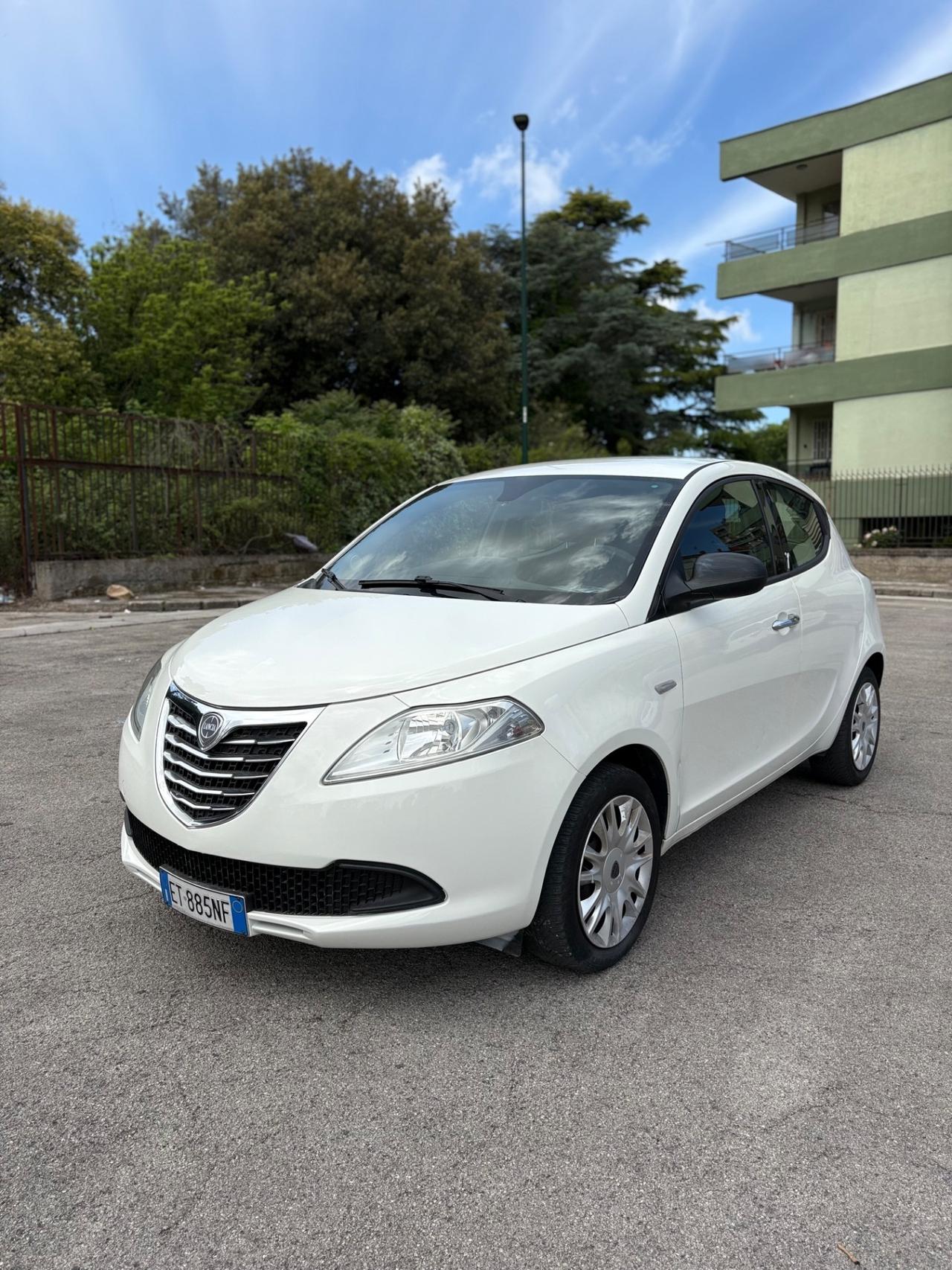 Lancia Ypsilon 1.2 benzina 69 CV PROMO ATTIVA