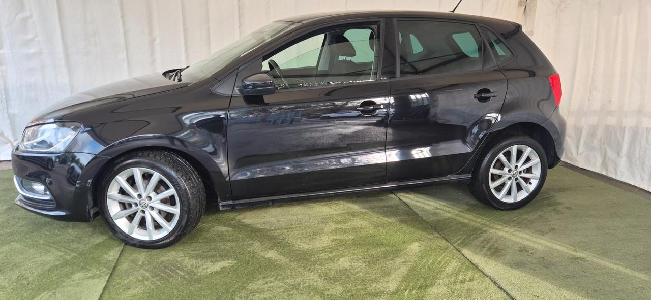 VOLKSWAGEN POLO 1.4TDI 90CV CONFORTLINE 10/2017