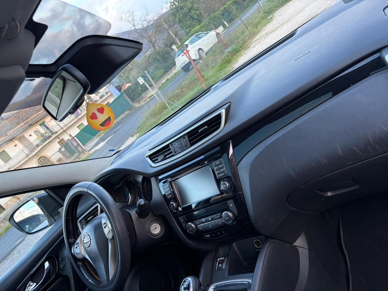 Nissan Qashqai 1.5 dCi Tekna tetto in vetro full