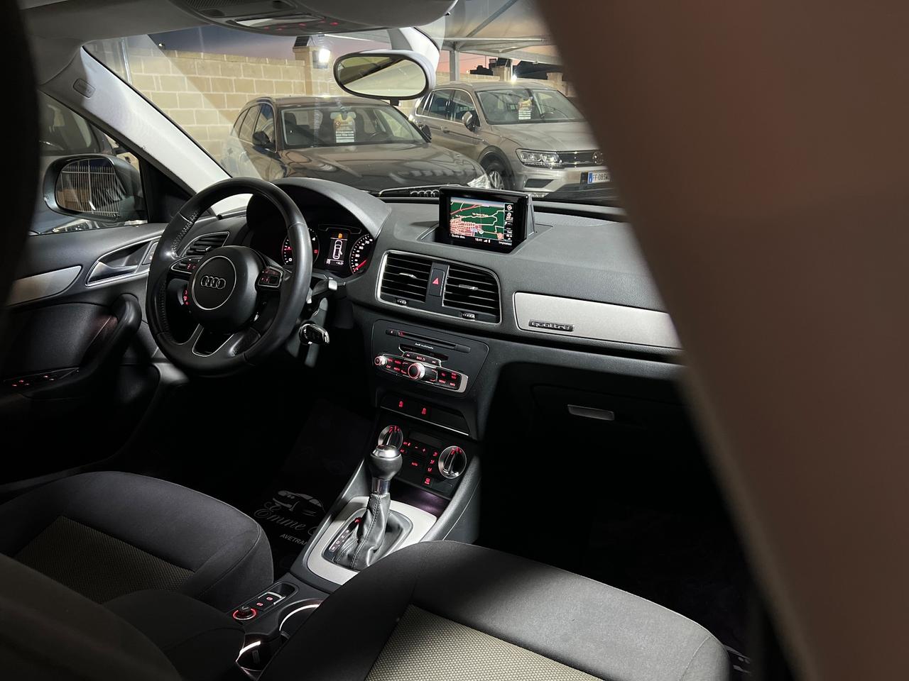 Audi Q3 2.0 TDI quattro TETTO PANORAMICO