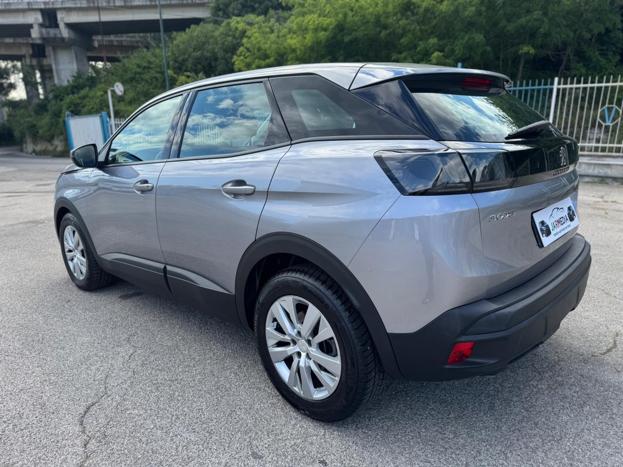 Peugeot 3008 BlueHDi 130 S&S EAT8