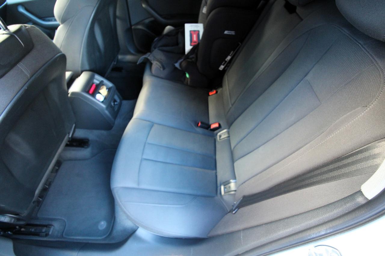 Audi A4 Avant 2.0 TDI 122 CV S tronic