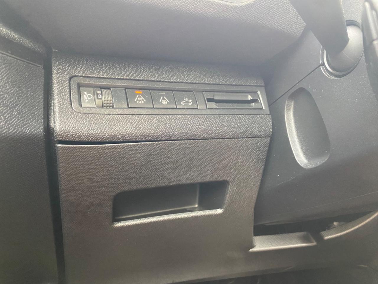 Peugeot 3008 BlueHDi 130 S&S Allure 2021