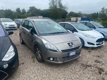 Peugeot 5008 1.6 HDi 115CV Active