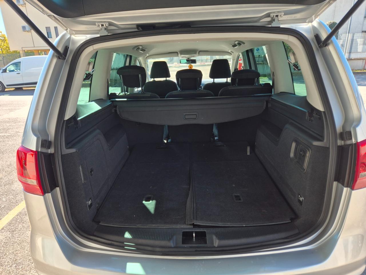 Volkswagen Sharan 2.0 TDI DSG Highline BlueMotion Technology