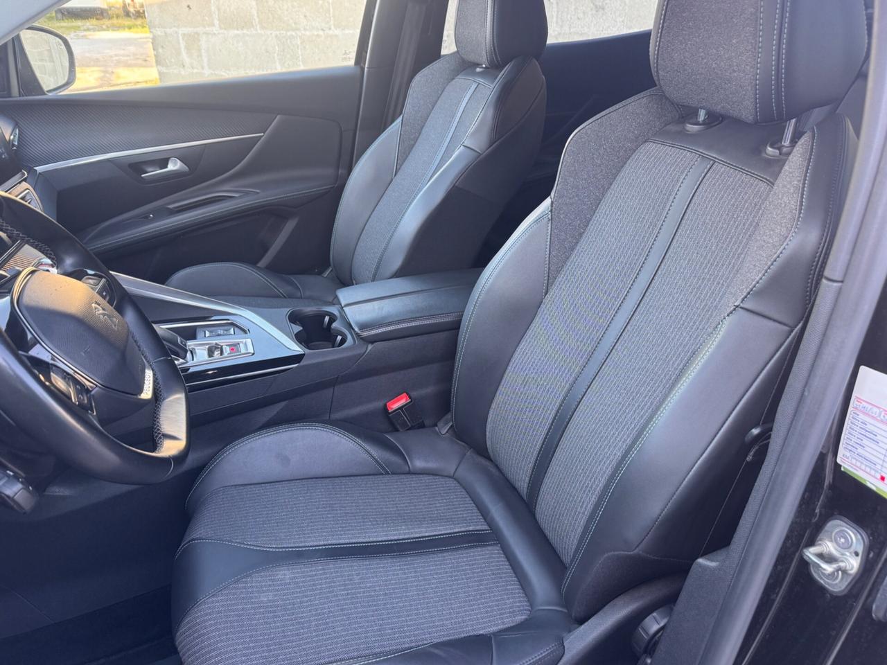 Peugeot 3008 BlueHDi 130 S&S Allure - 2021