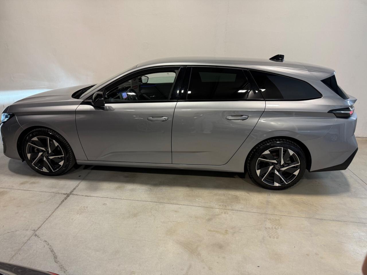 Peugeot 308 BlueHDi 130 S&S EAT8 SW Allure Pack