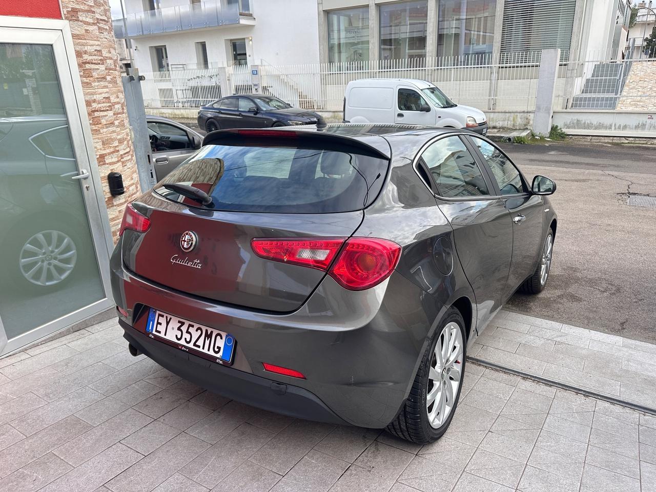 Alfa Romeo Giulietta 1.6 105 CV Progression-2015