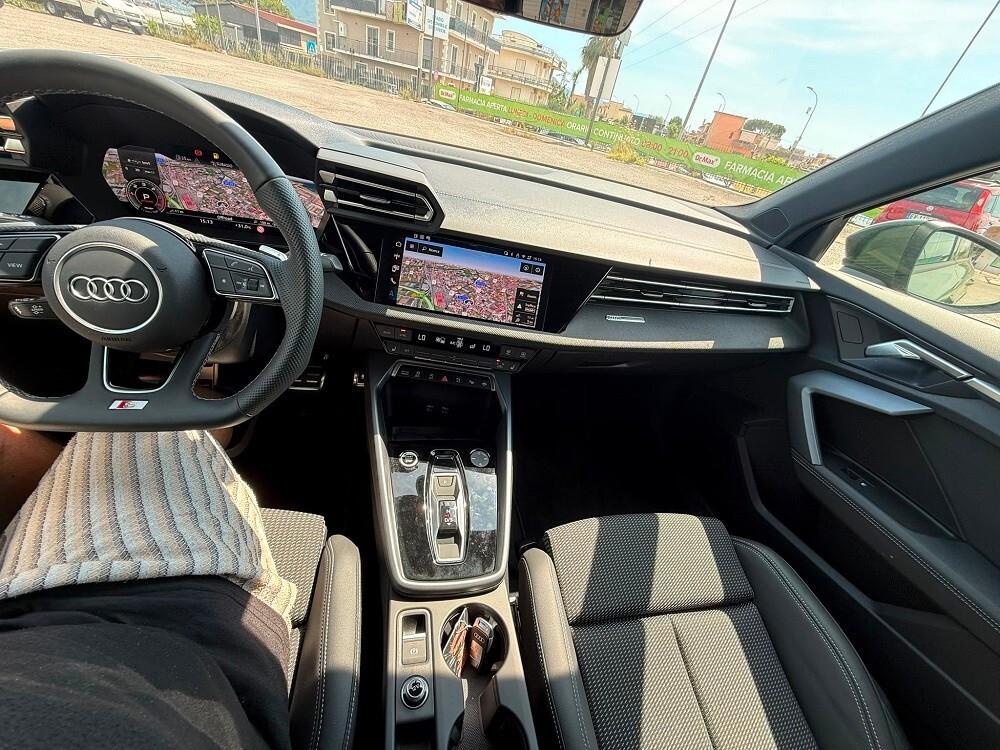 Audi A3 allstreet TDI 110 kW S tro. Id. Contrast km 3000