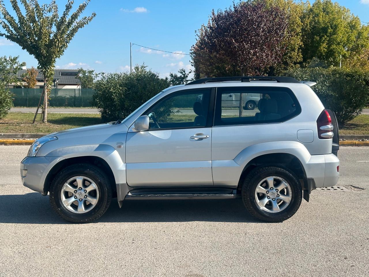 Toyota Land Cruiser 3.0 D-4D 16V cat 3 porte Sol