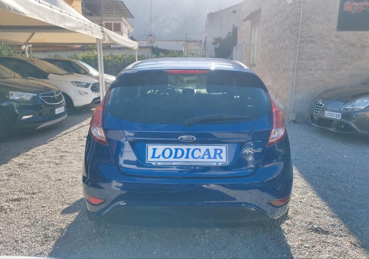 Ford Fiesta 1.5 TDCi 75CV 5 porte Titanium