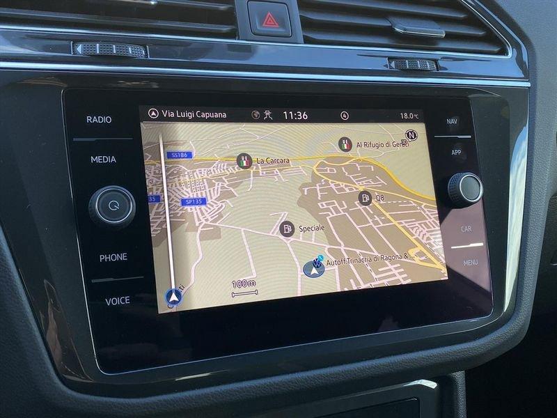 Volkswagen Tiguan R-LINE 2.0 TDI SCR 110 KW (150 CV) DSG