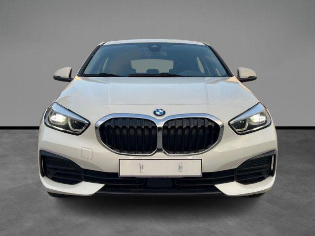 BMW 116 d 5p. Business Advantage