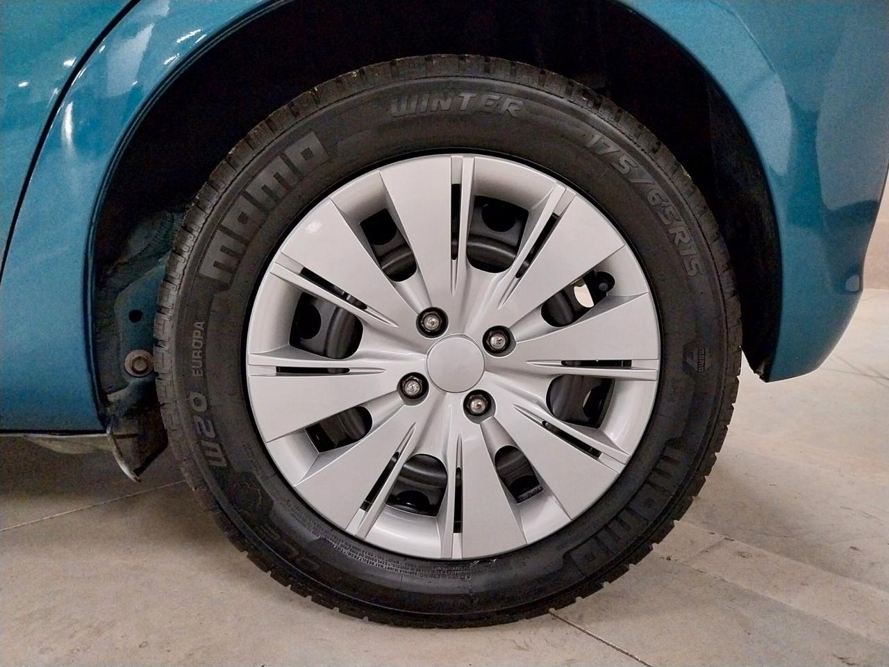 Toyota Yaris 1.3 Lounge - ok neopatentati