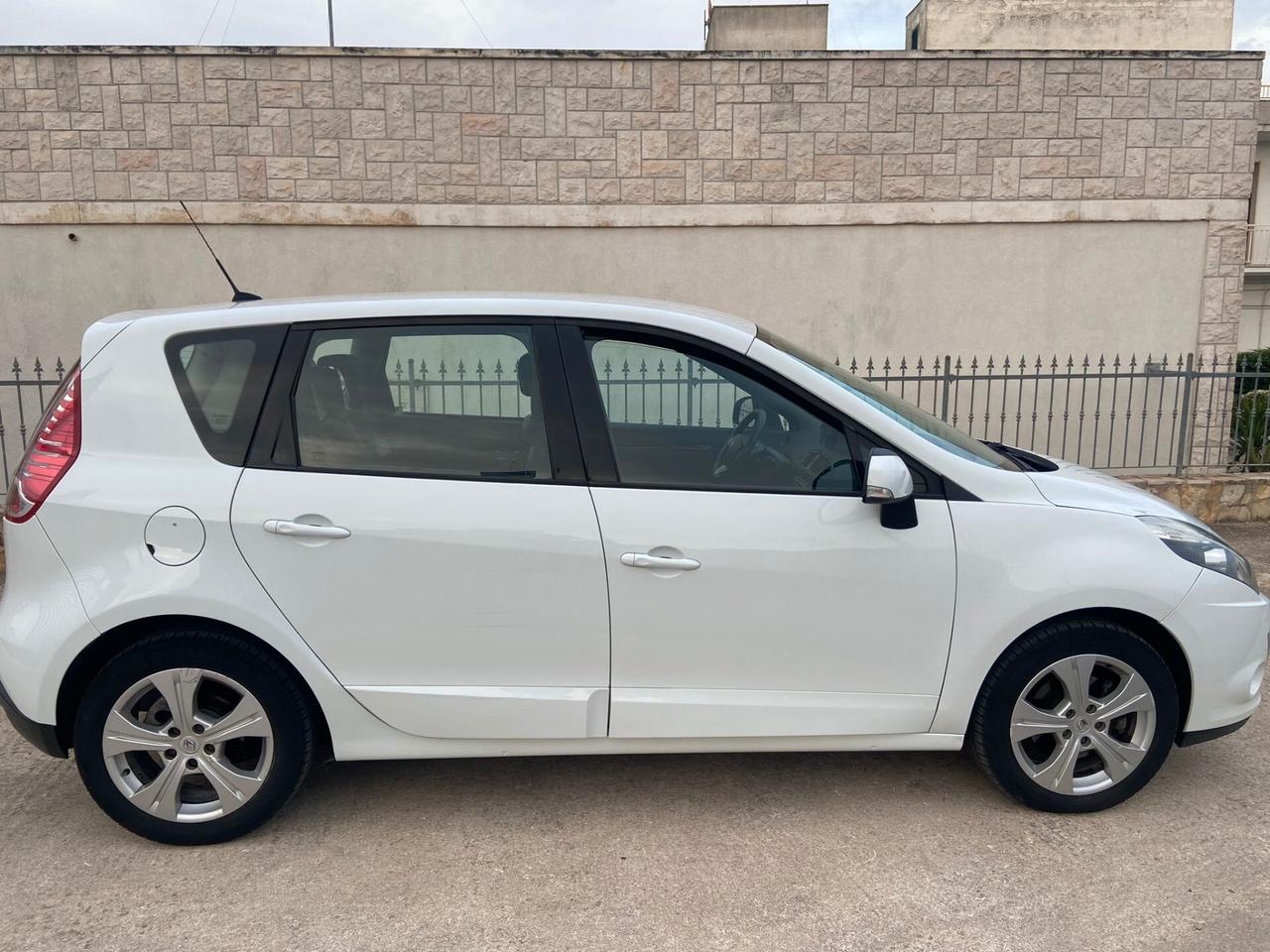 Renault Scenic Scénic 1.5 dCi 110CV Wave