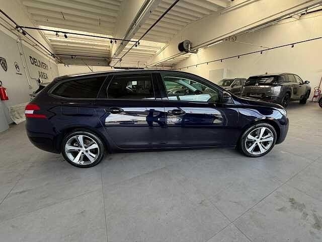 Peugeot 308 BlueHDi 130 S&S SW Allure
