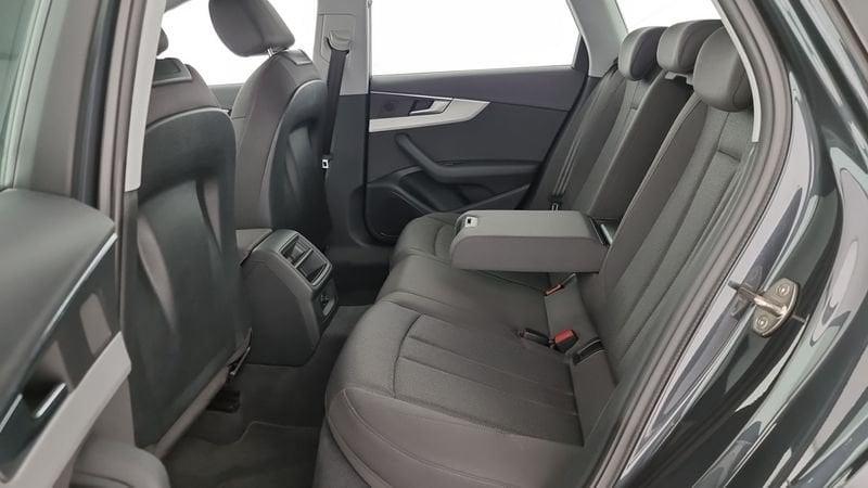 Audi A4 Avant 30 TDI/136 CV S tronic Business