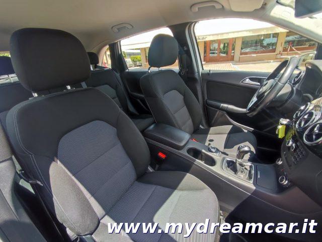 MERCEDES-BENZ B 180 CDI Executive